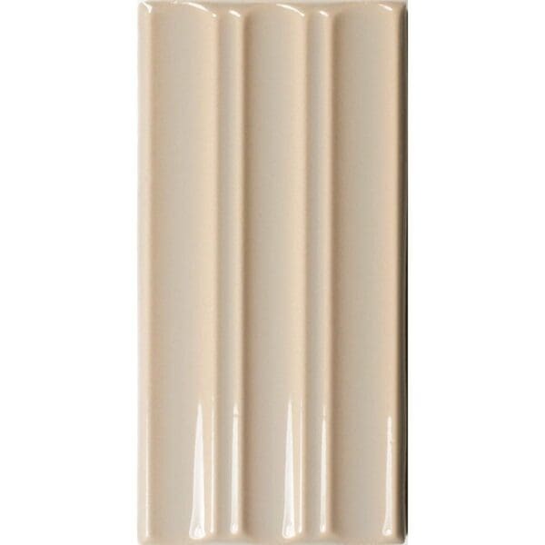 Fayenza Greige Belt Tile