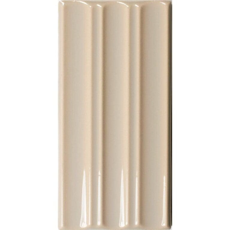 Fayenza Greige Belt Tile