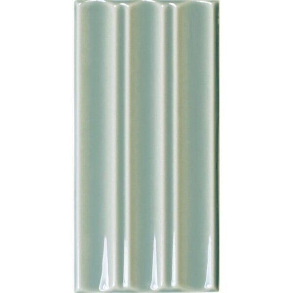 Fayenza Fern Belt Tile