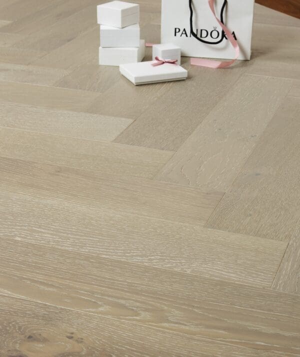 Herringbone H1016A – Witley