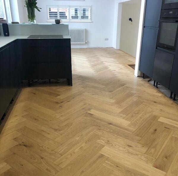 Herringbone H1018A - Chalfield