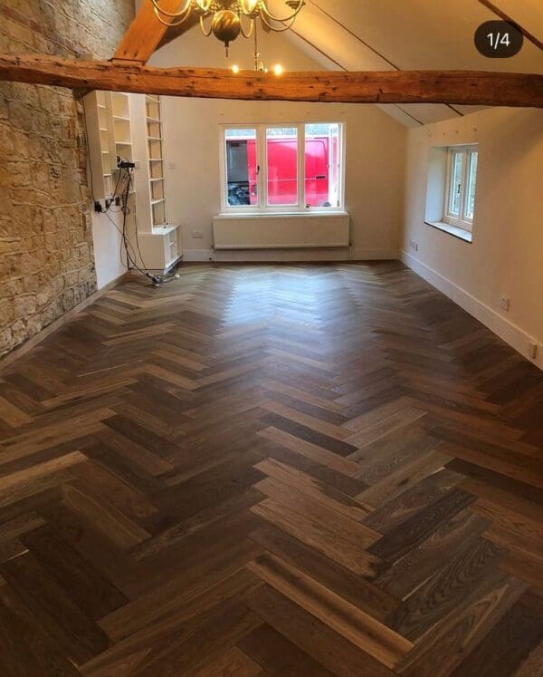 Herringbone H1019A - Eastbury