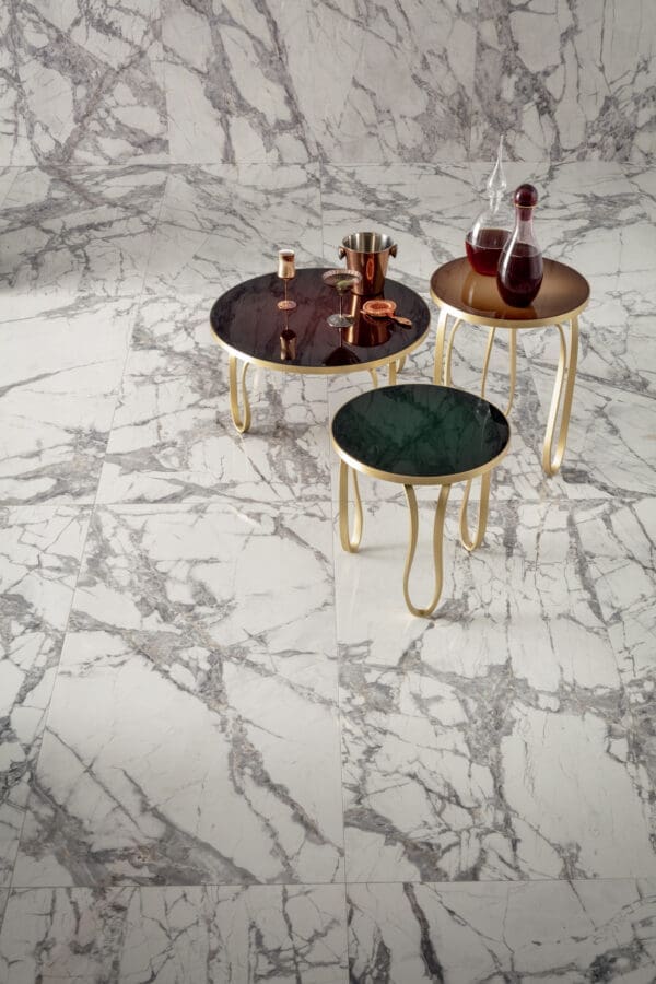 Delight Invisible Light Tile