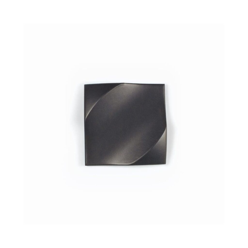 RIG-Curve Black Ceramic Tile