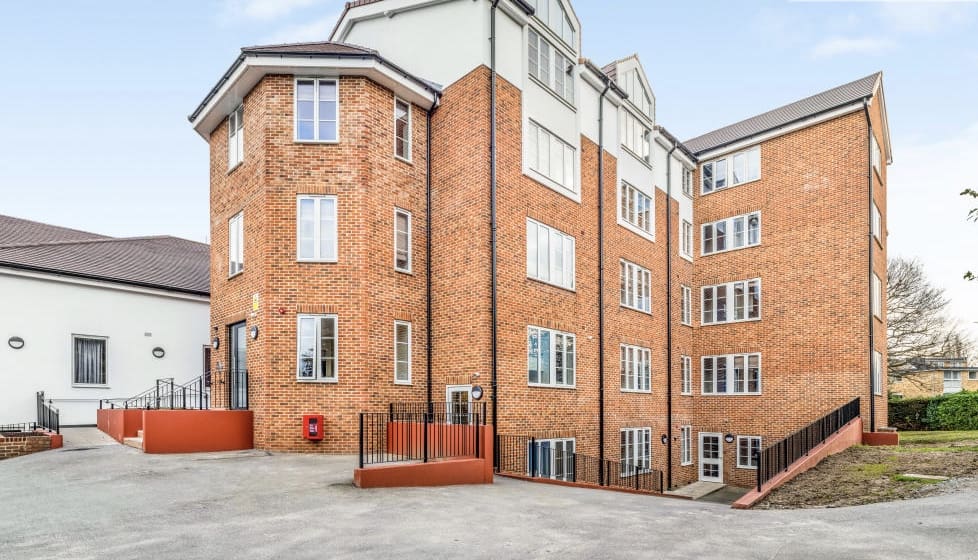 Holm Apartments