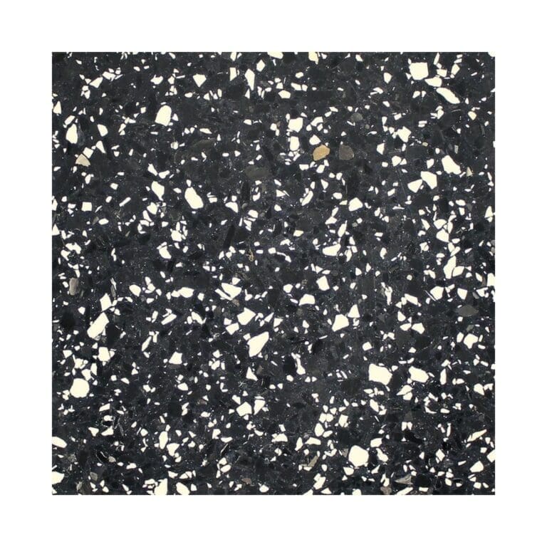 REM N903R Black and White