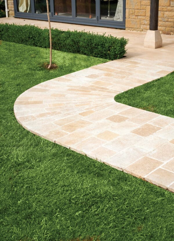 Neranjo Limestone Cobble
