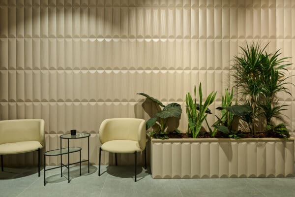 LOG Taupe Tile