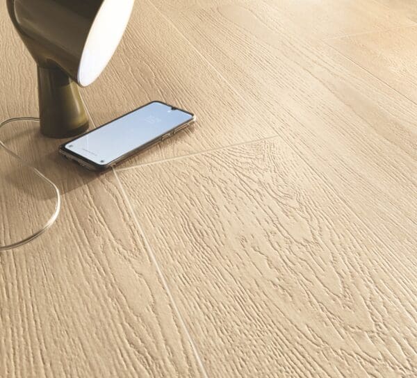 W3 Class Amber Tile