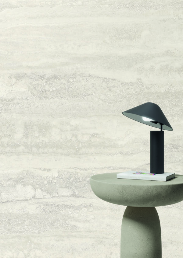 XXL White Vein Cut Tile