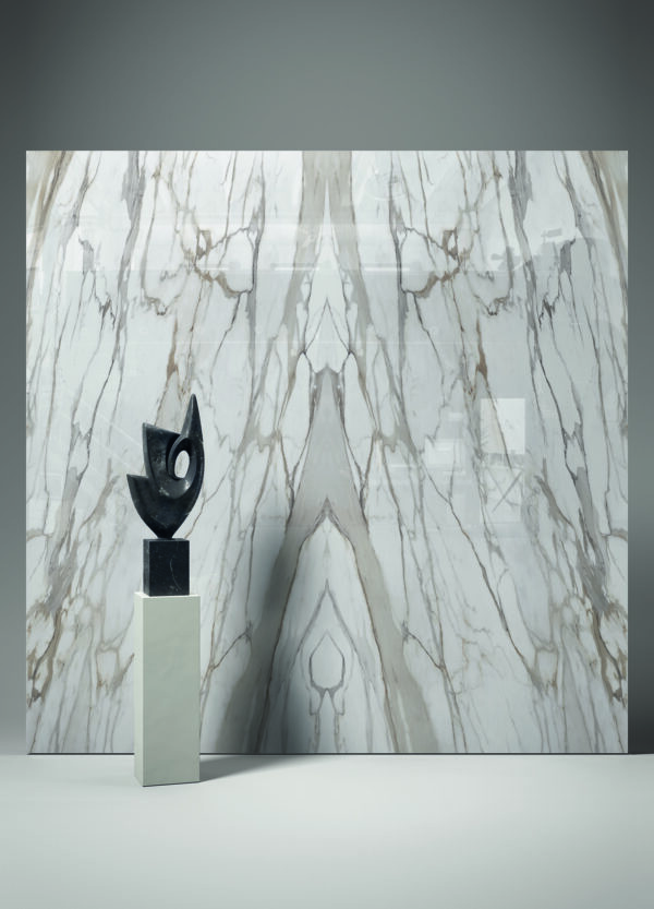 XXL Calacatta Gold Canova Bookmatched Tile