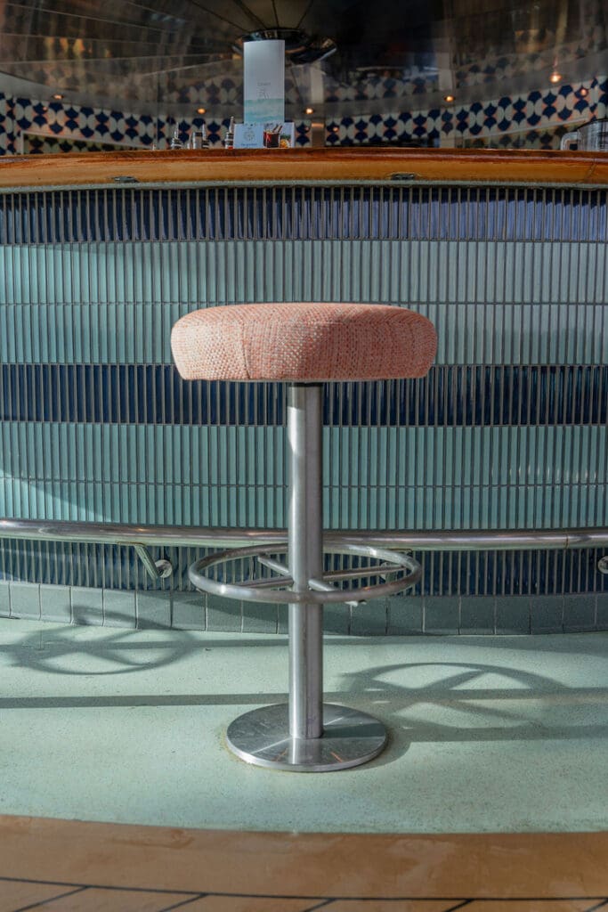 Ventura Bar