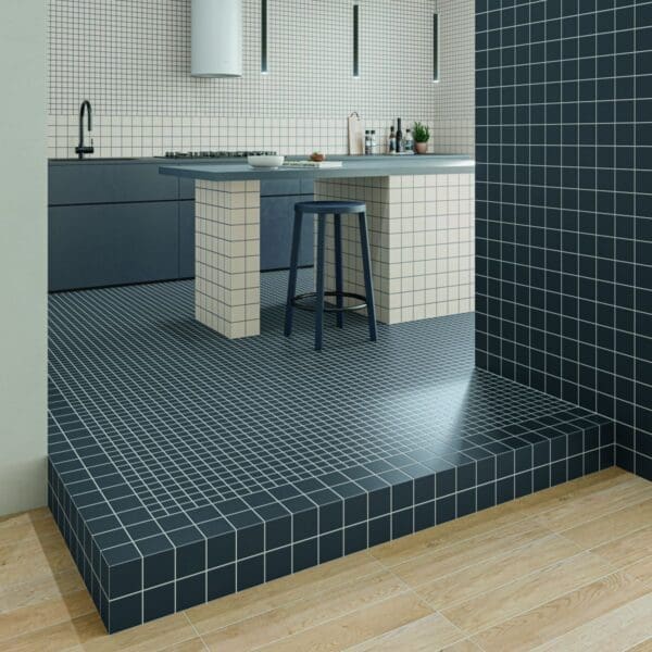 Raster Grid S Chalk & Deep Blue - Grid M Chalk & Deep Blue Tile