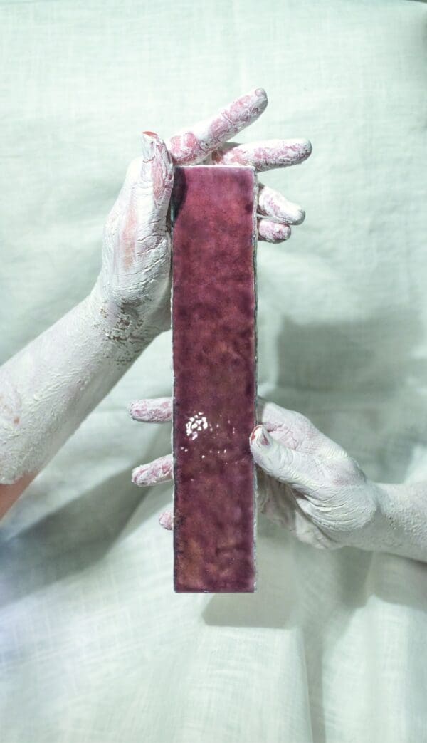 Potters Wine Tile
