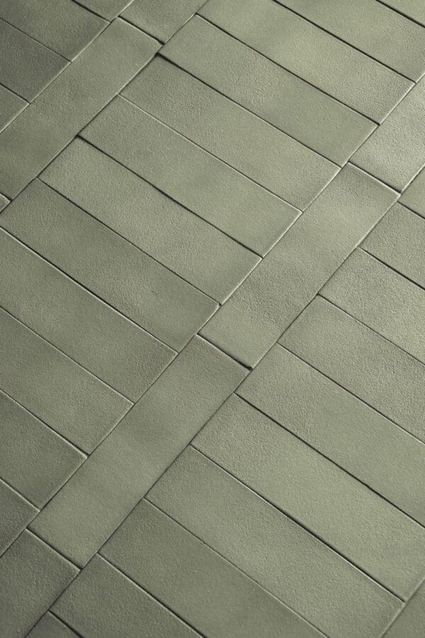 Roots Green Tile