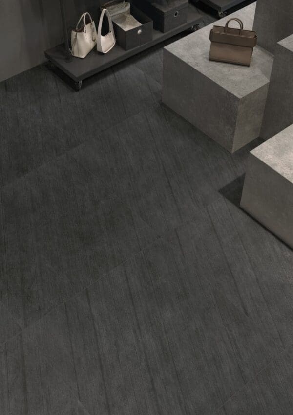 Victorian Stone Baycliff black Tile