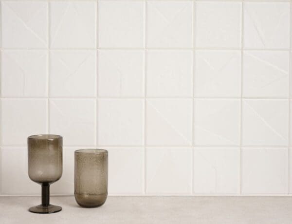 Valenova White and White 3D Tile