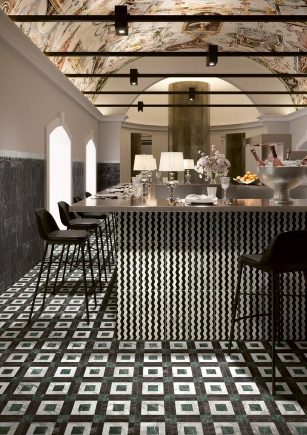 Fargo Combi Black / White, Black, Square and Flower Black / White Tile